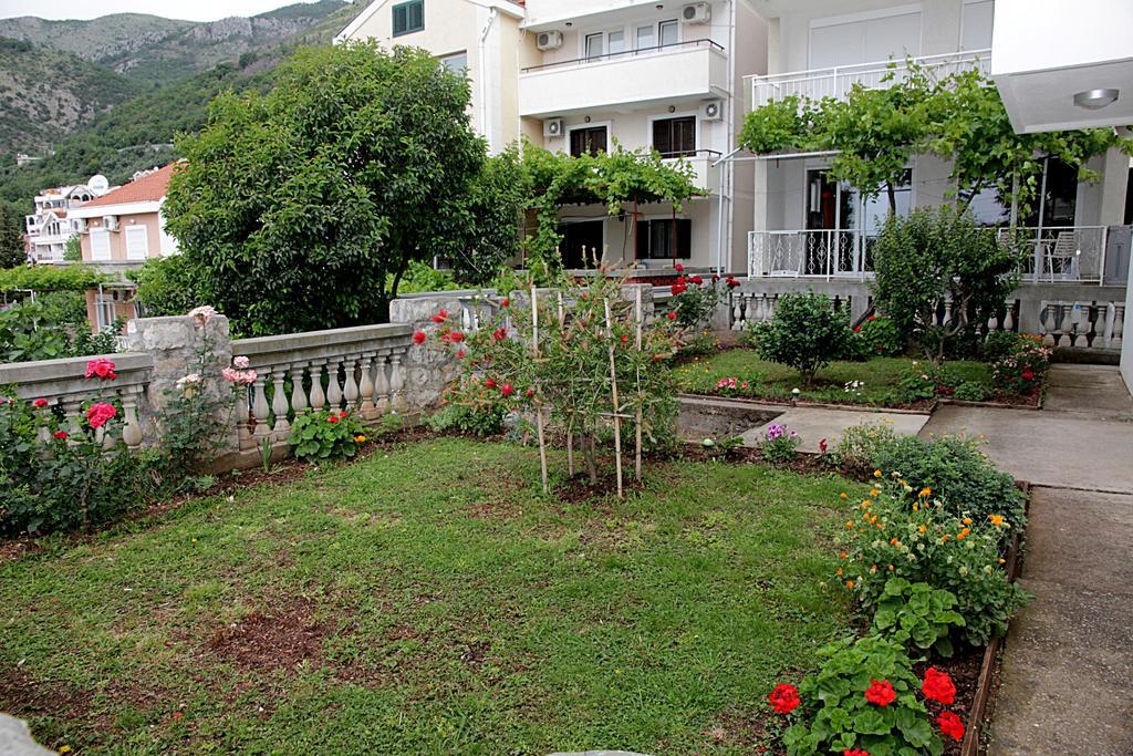 Apartmani Jovanovic Petrovac Kültér fotó