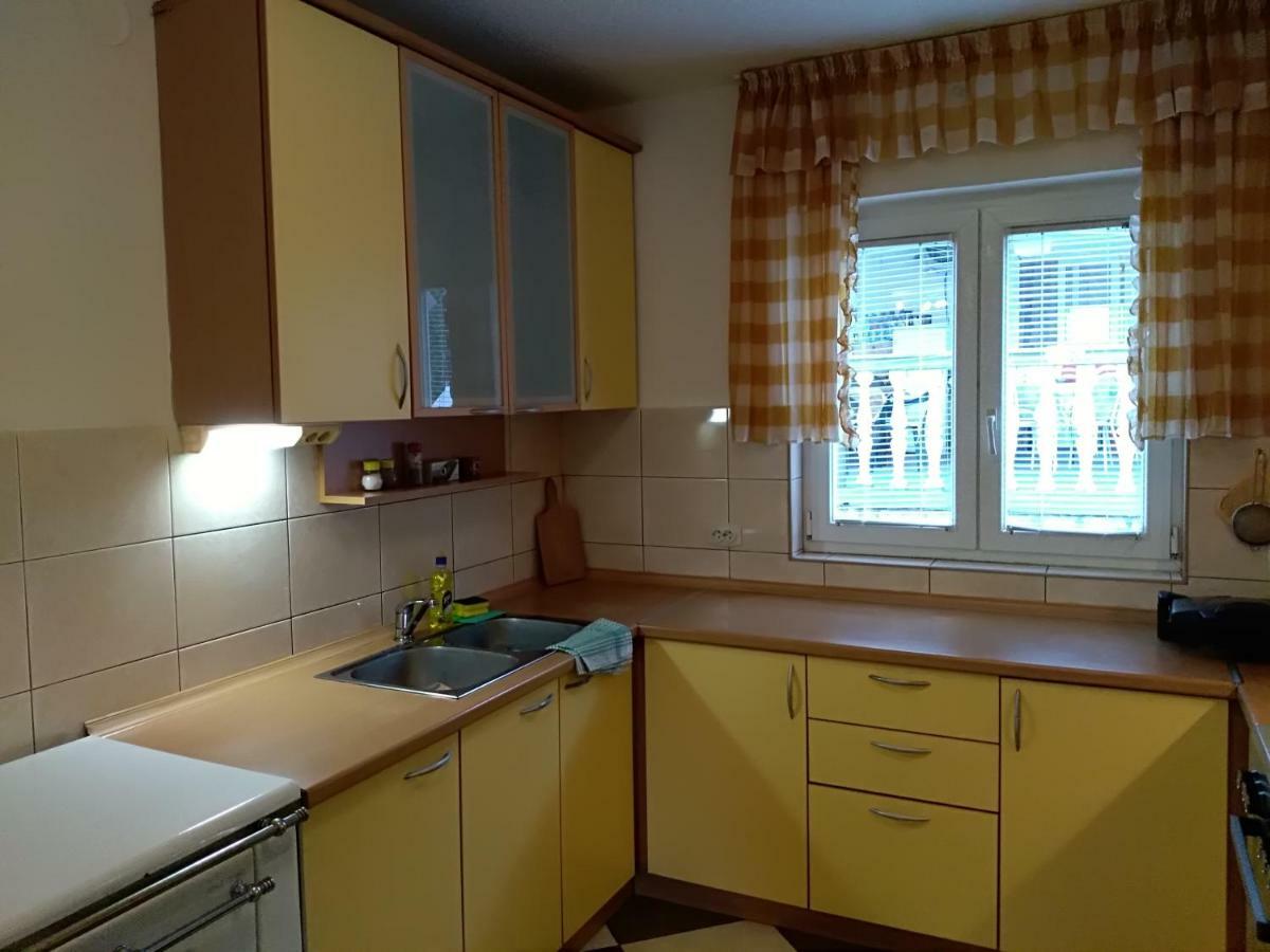 Apartmani Jovanovic Petrovac Kültér fotó